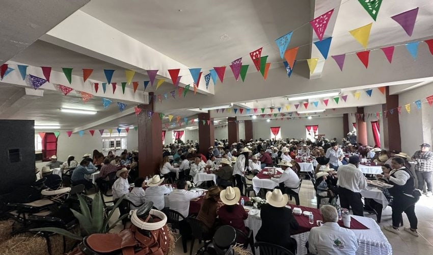 Mainero celebra 101 años con unidad y orgullo tamaulipeco