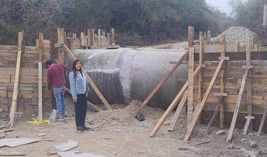 Supervisión de obra del puente hacia el Ejido Belisario Domínguez