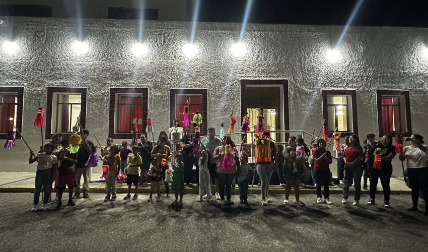 Mainero celebra con éxito la tradicional fiesta de “Los Faroles” en honor a las madres